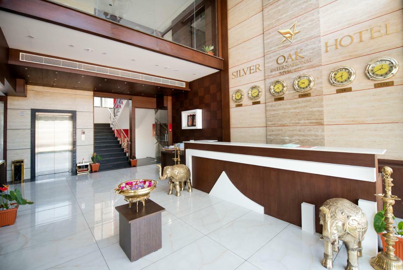 Silver Oak Hotel Mysore Eksteriør bilde