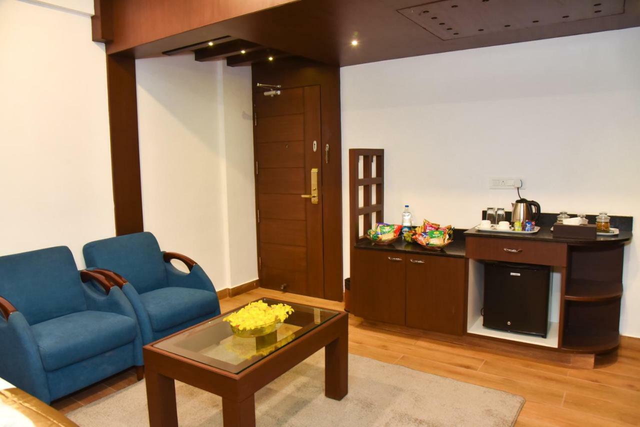 Silver Oak Hotel Mysore Eksteriør bilde
