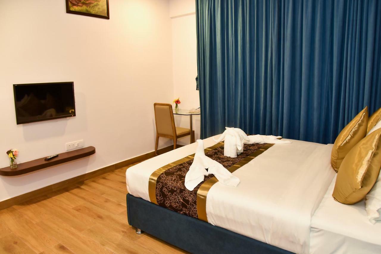Silver Oak Hotel Mysore Eksteriør bilde