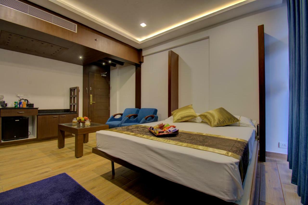 Silver Oak Hotel Mysore Eksteriør bilde